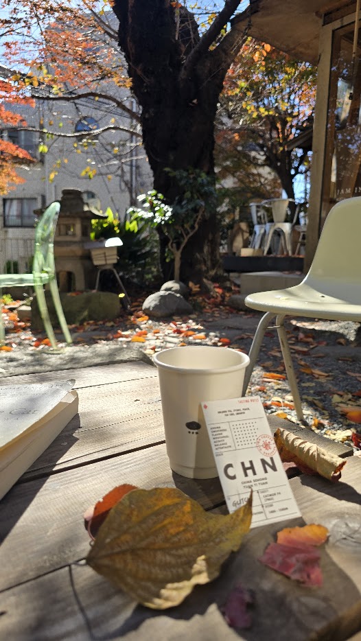 cafe-exterior-autumn-coffee